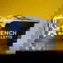 Meal served in a personalized salad bowl with logo and print of "French Barclette"