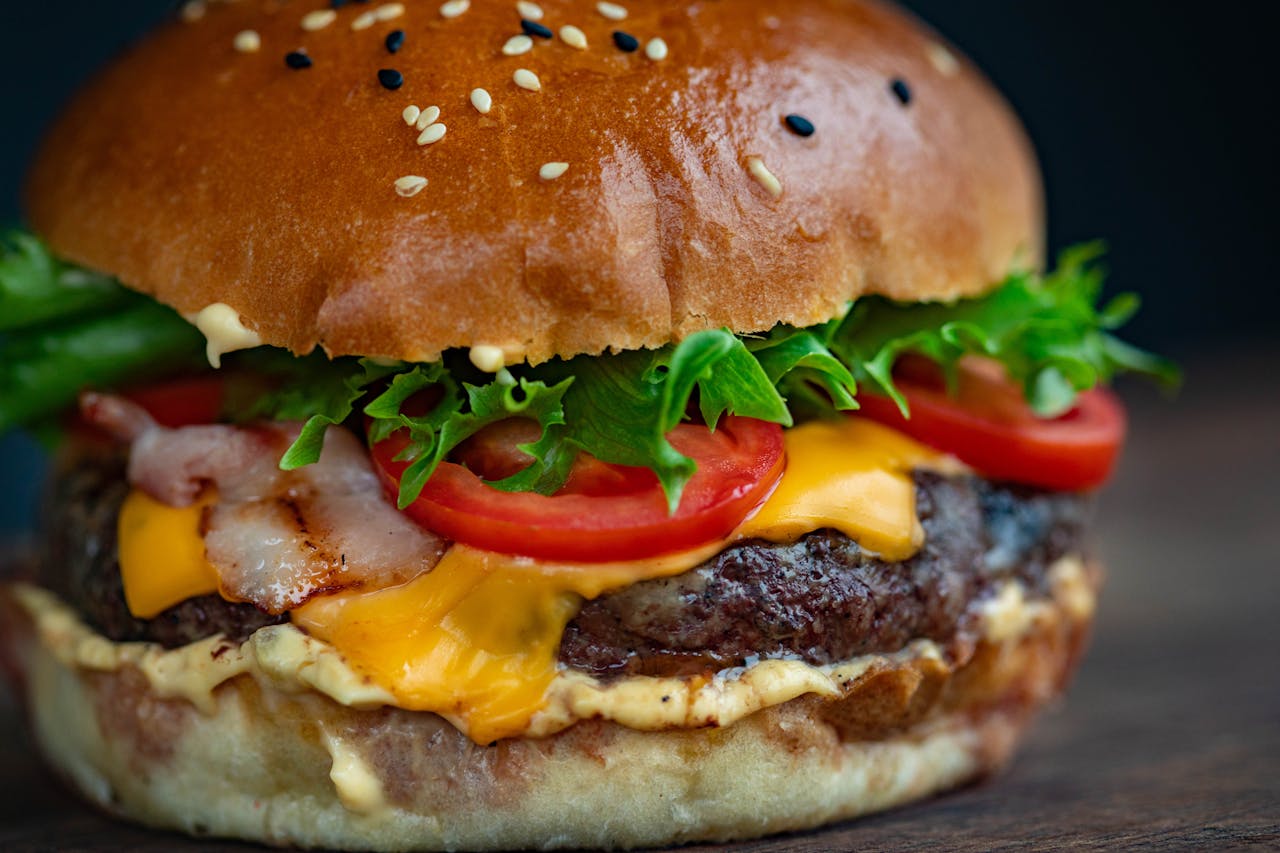 How Burger Joints Boost Sales with Seasonal Offer | Limepack Ham Burger With Vegetables