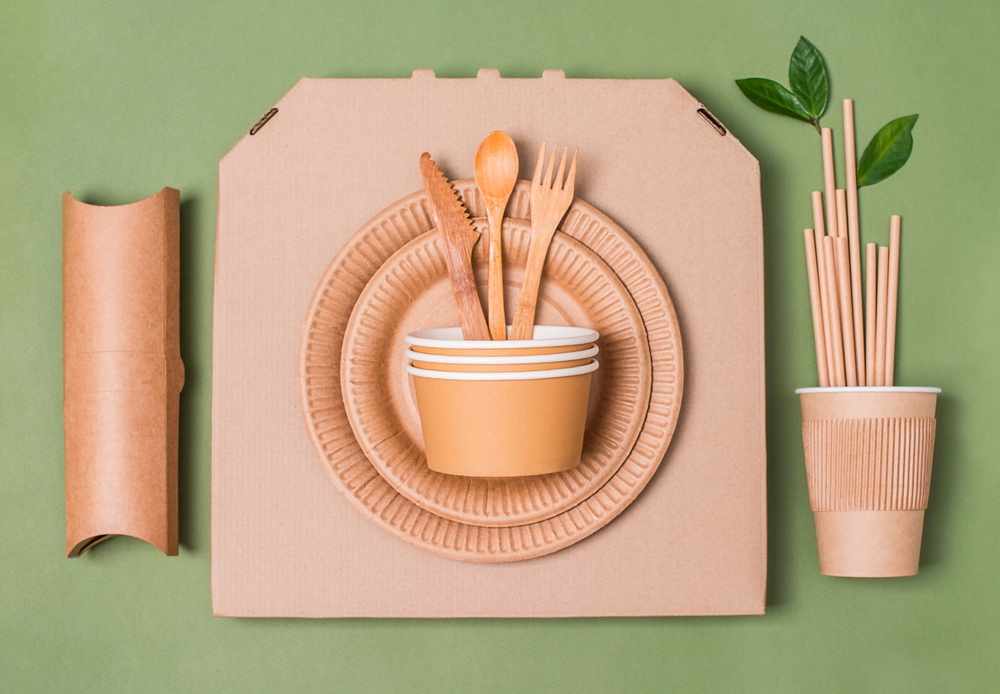 sustainable pizza and coffee cups packaging